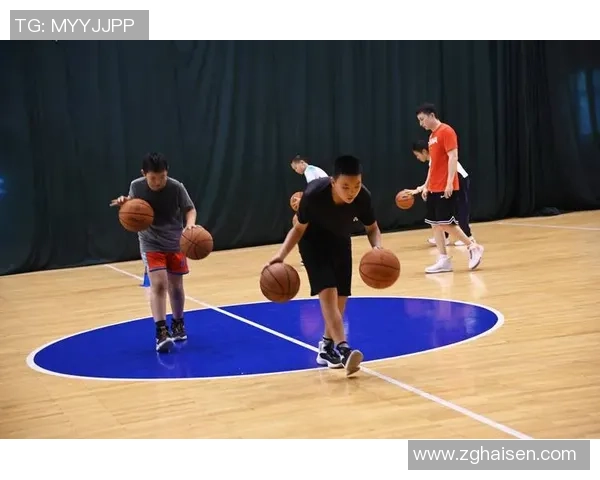 周强篮球生涯回顾与展望对话分享篮球梦想与奋斗历程